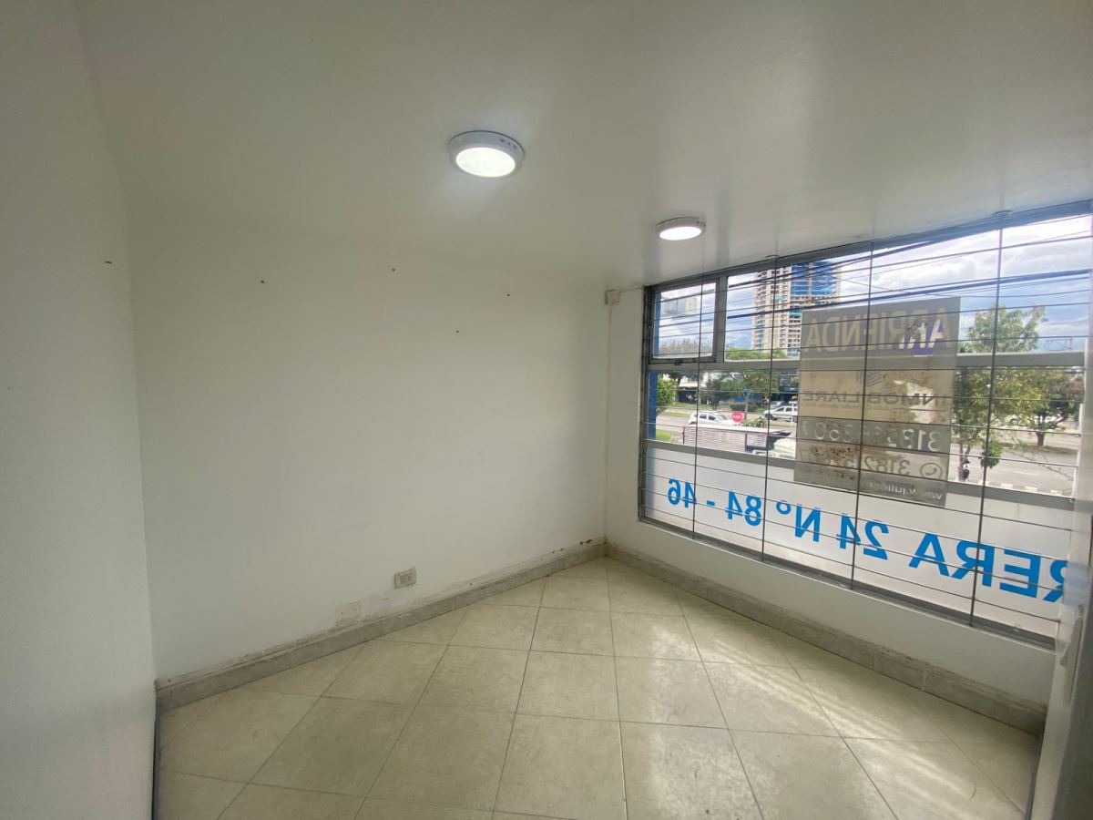 Casa en Arriendo - Bogota, POLO CLUB 4956