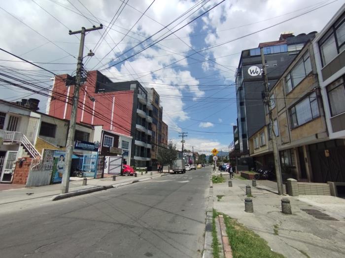 Casa en Venta - Bogota, EL RECUERDO 2174