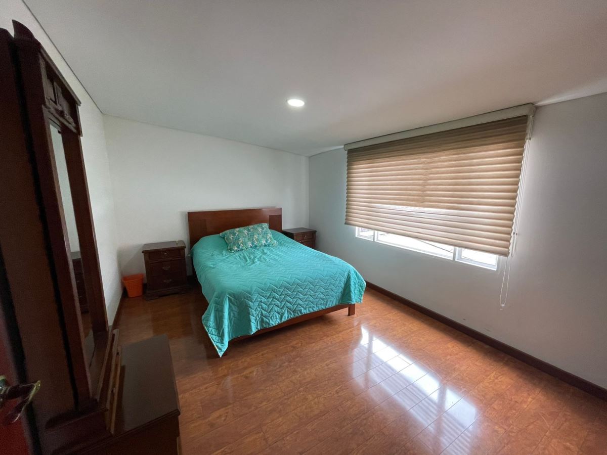 Casa en Venta - Bogota, LA ESMERALDA 5220