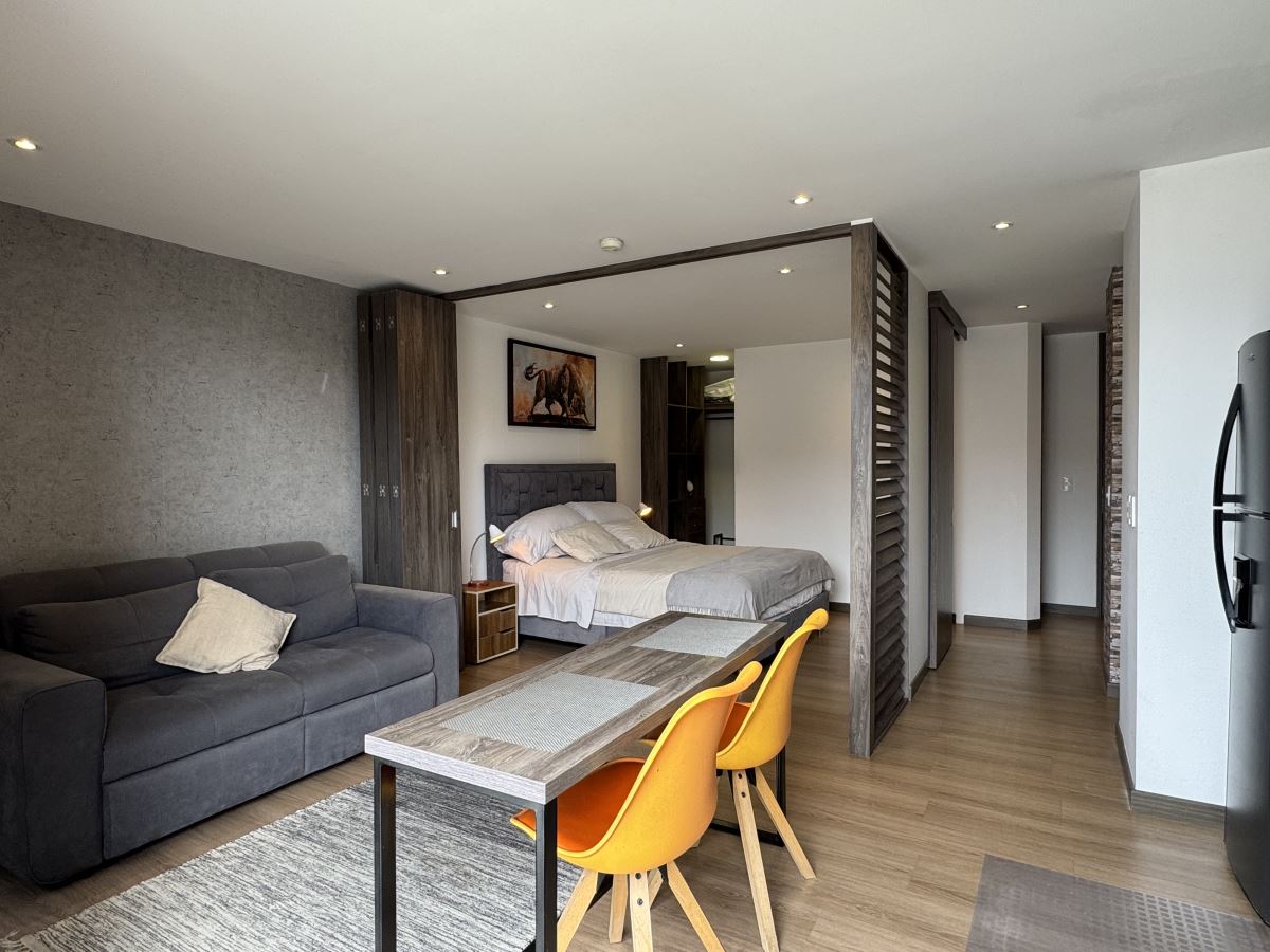 Apartamento en Arriendo - Bogota, LOS ALCAZARES 4642