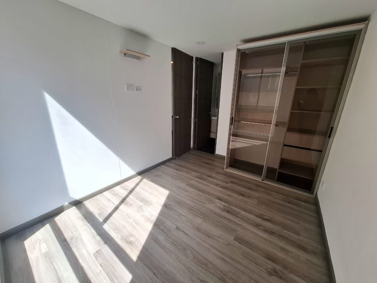 Apartamento en Arriendo - Bogota, LAS NIEVES 4908