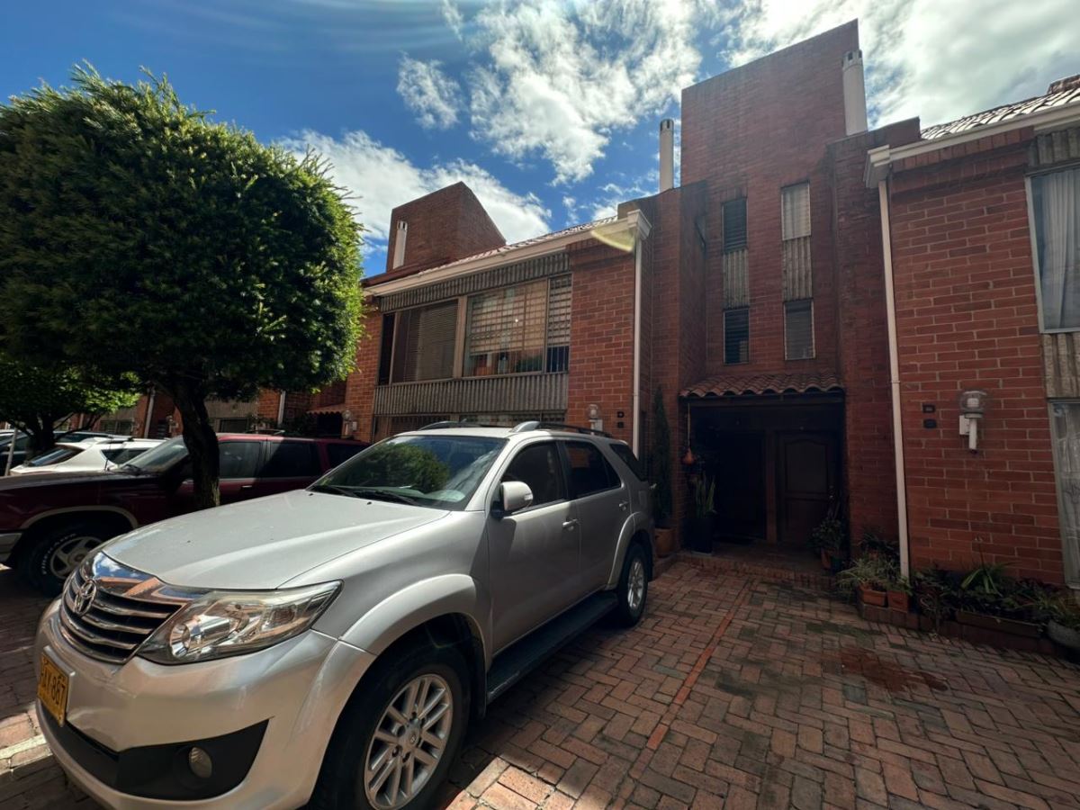 Casa en Venta - Bogota, NUEVA MARSELLA I, II  Y III SECTOR 3950