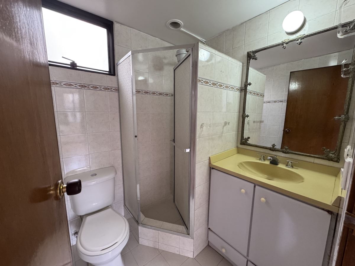 Apartamento en Arriendo - Bogota, CHAPINERO NORTE 5926
