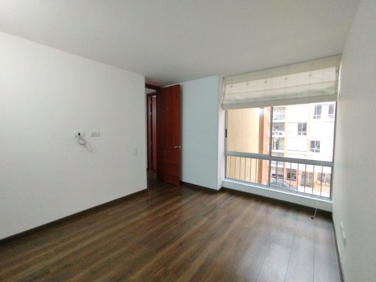 Apartamento en Arriendo - Bogota, SANTA BÁRBARA 4974