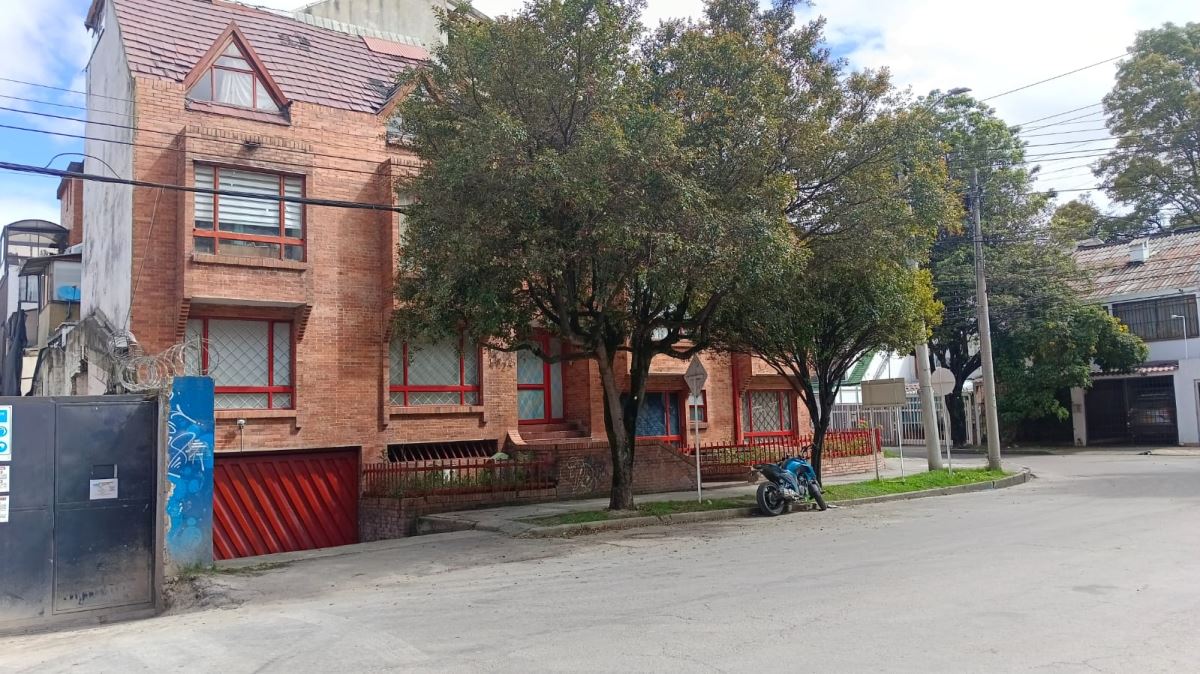 Apartamento en Arriendo - Bogota, CAOBOS SALAZAR 4588