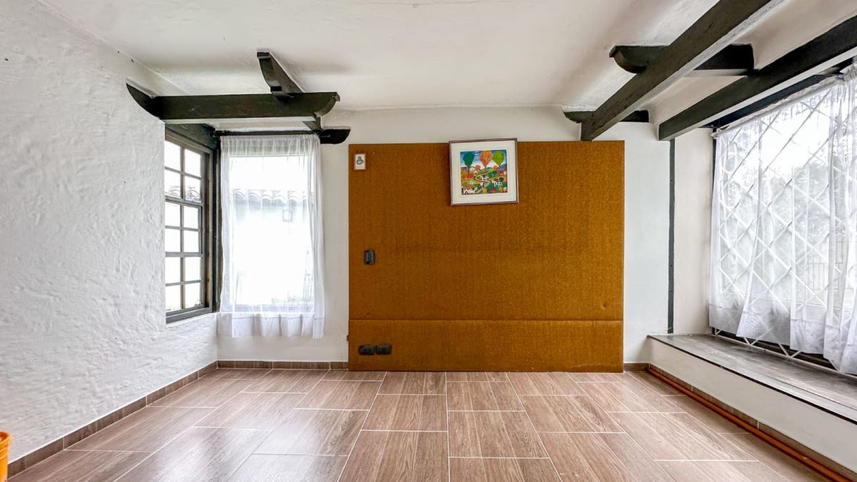 Casa en Arriendo - Bogota, NIZA 5950