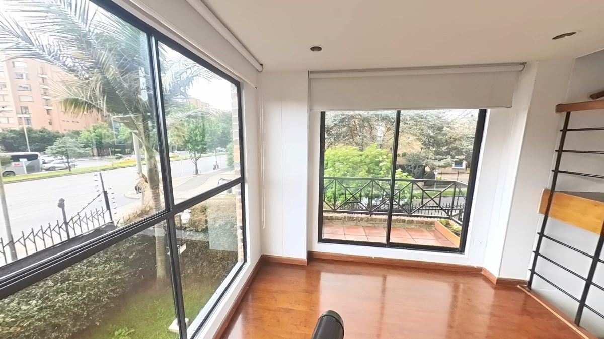 Casa en Venta - Bogota, GRATAMIRA 4075