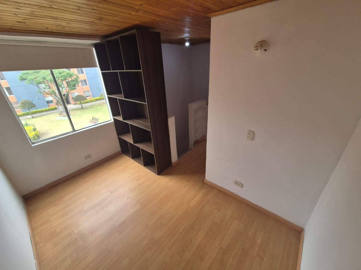 Casa en Arriendo - Bogota, CASTILLA 1370