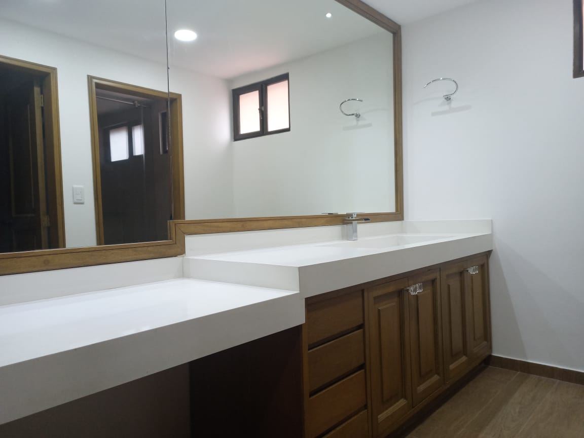 Apartamento en Arriendo - Bogota, EL NOGAL 6079