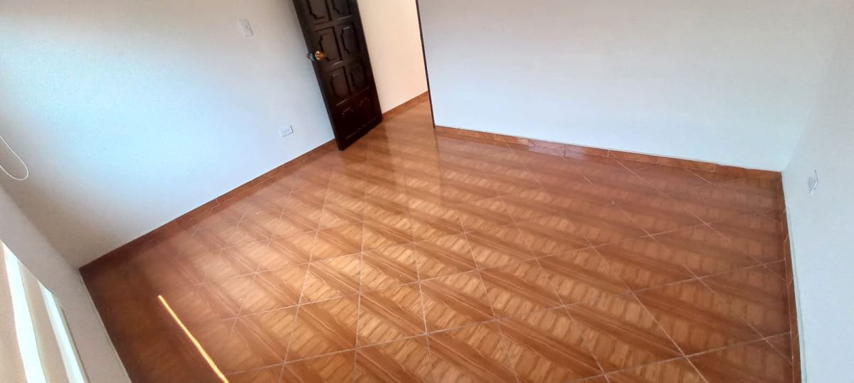 Casa en Venta - Bogota, VILLAS DE GRANADA 4224