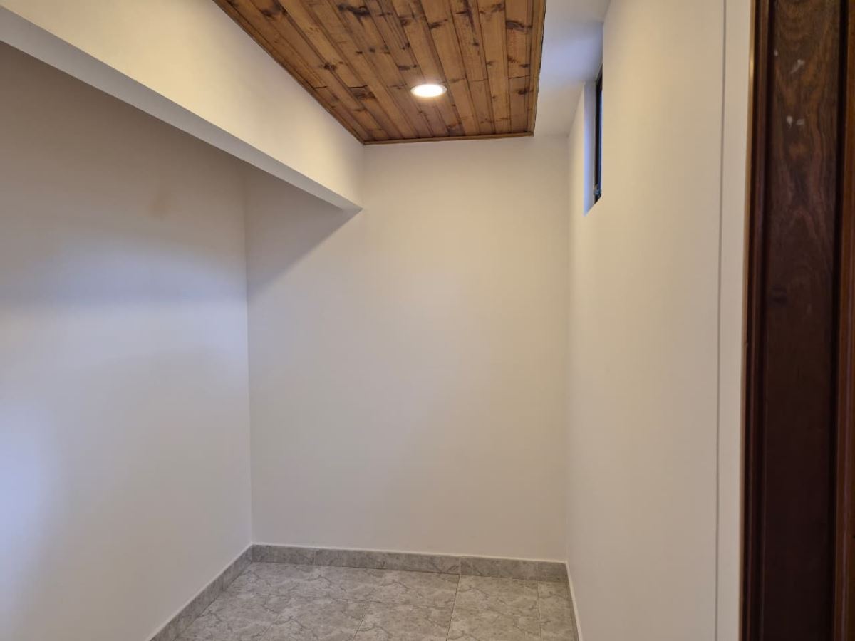 Casa en Arriendo - Bogota, CEDRITOS 5154
