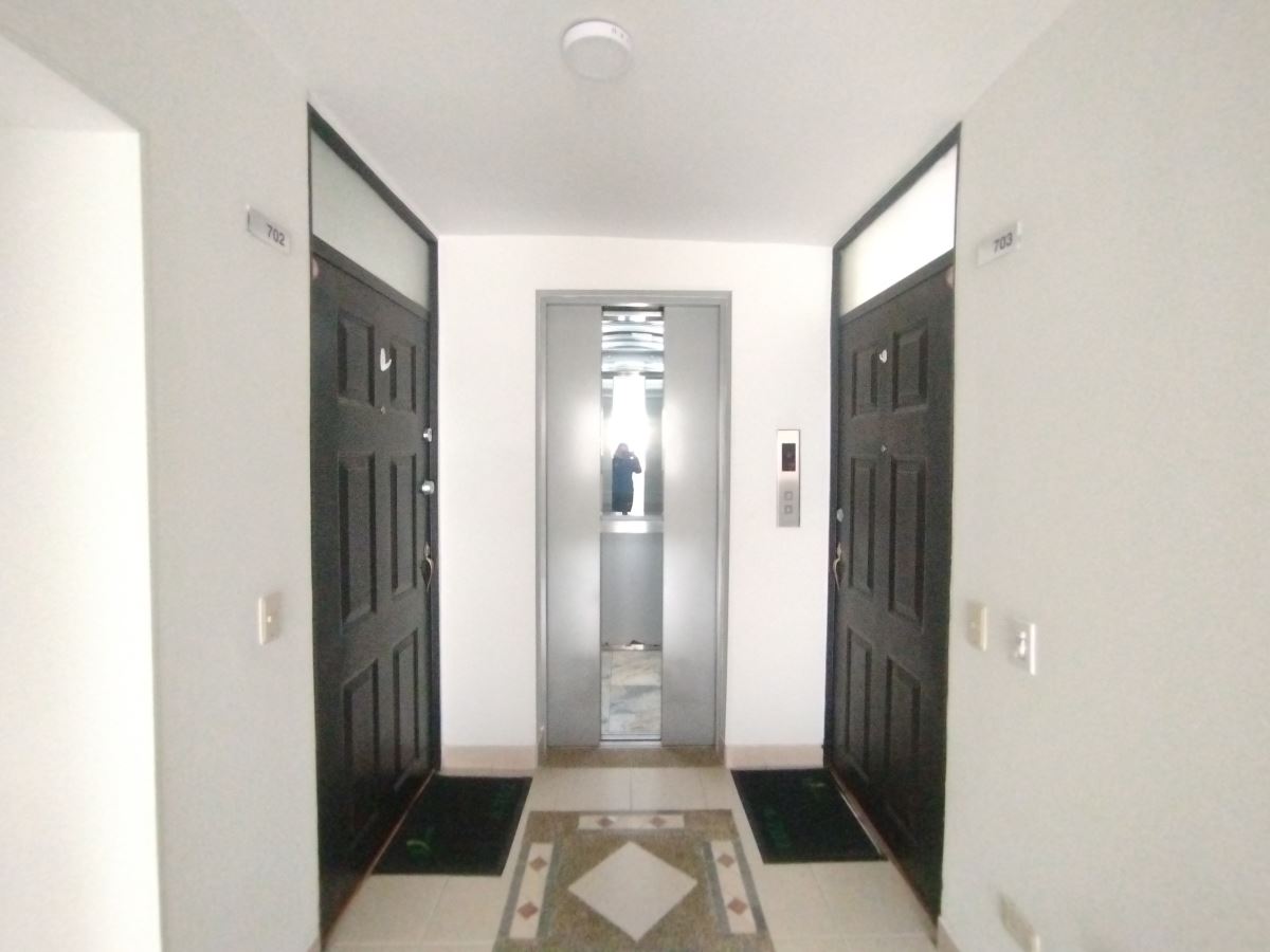 Apartamento en Arriendo - Bogota, COLINA NORTE 6164