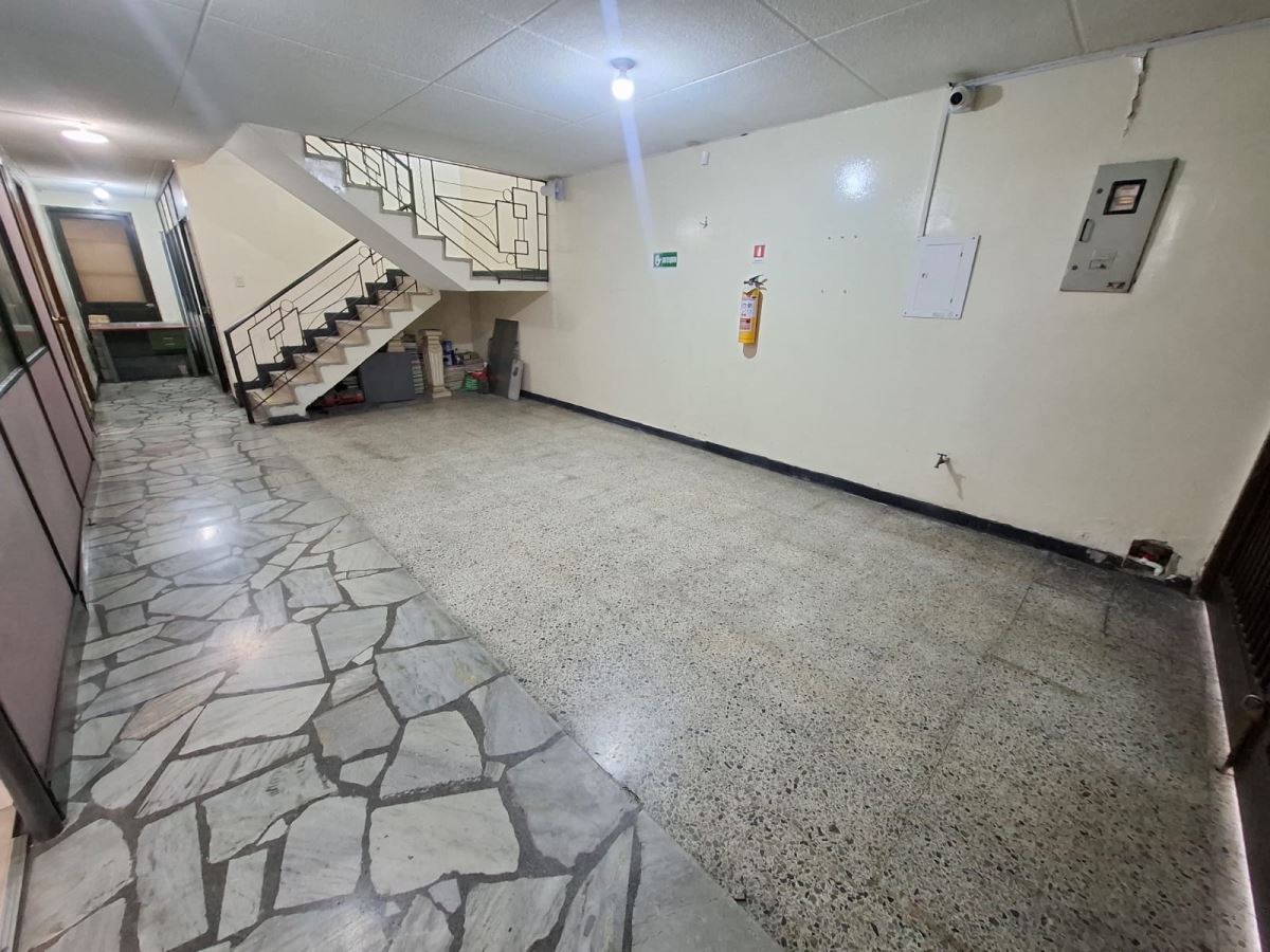 Casa en Arriendo - Bogota, SANTA ISABEL 6310