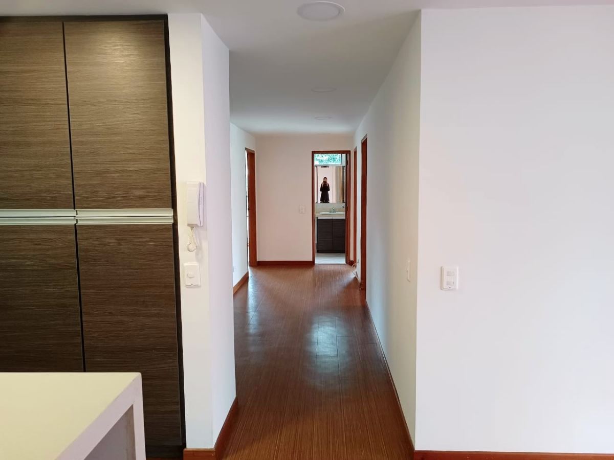 Apartamento en Arriendo - Bogota, SANTA BÁRBARA 6246