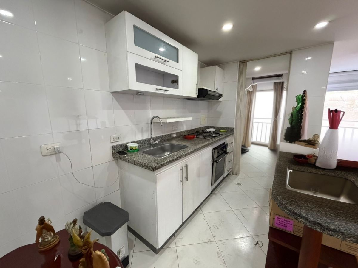 Apartamento en Arriendo - Bogota, CIUDAD SALITRE SUR-ORIENTAL 6208