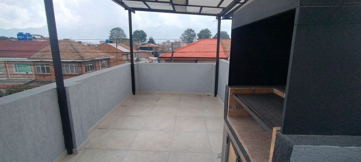 Casa en Arriendo - Bogota, POPULAR MODELO 3751
