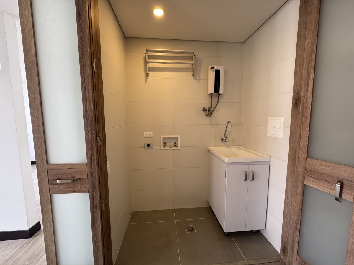 Apartamento en Arriendo - Bogota, CHAPINERO CENTRAL 4574