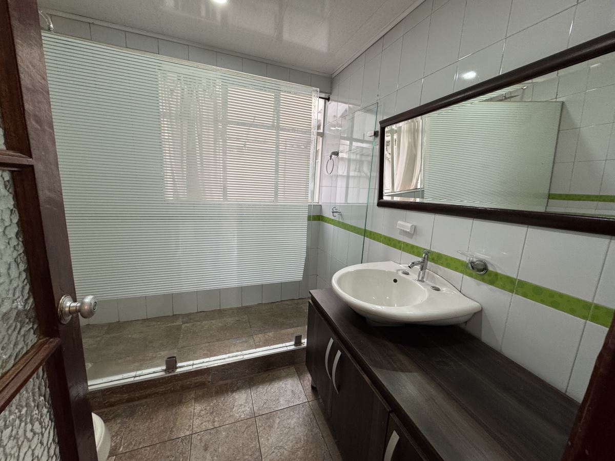 Casa en Arriendo - Bogota, SAN LUIS 1977