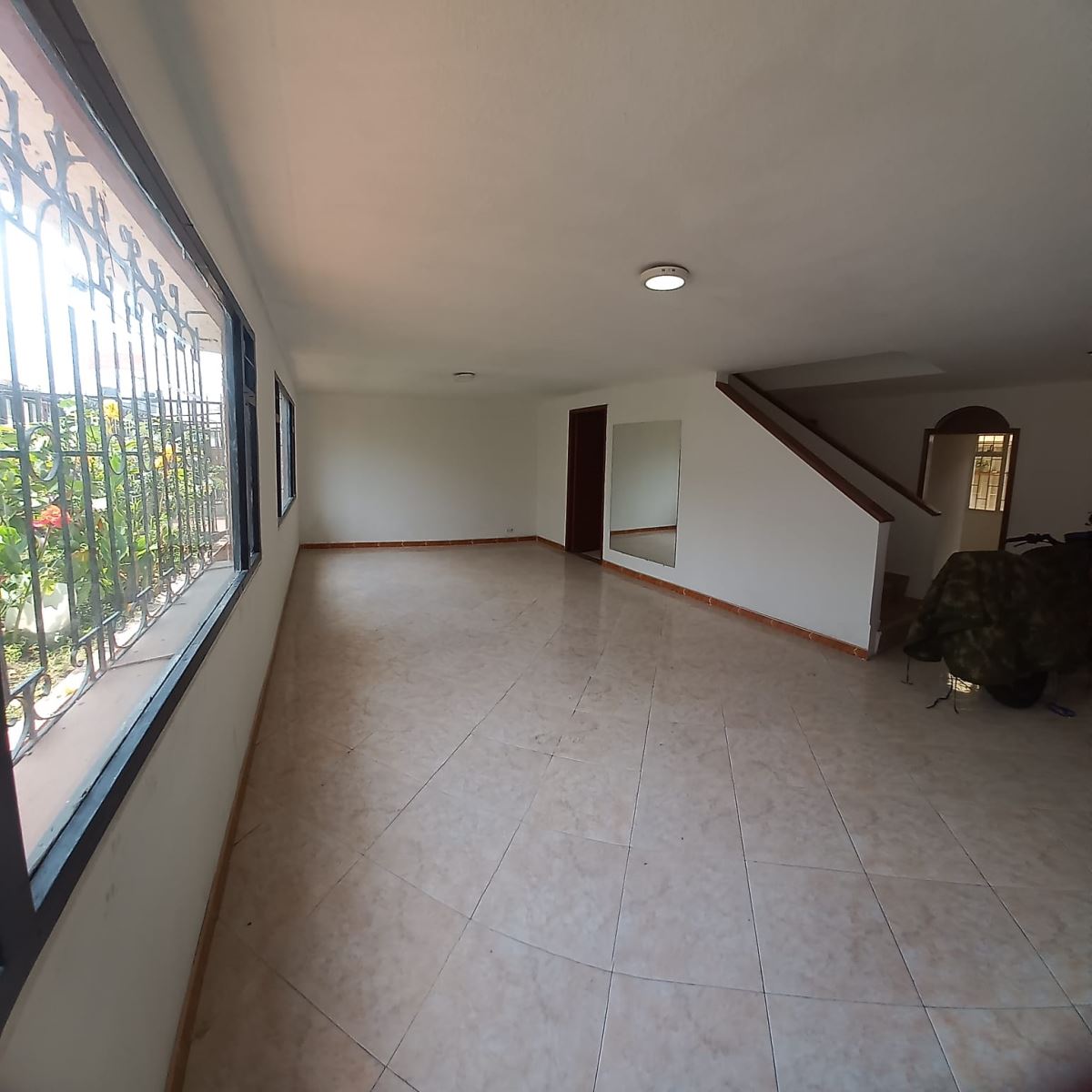 Casa en Venta - Bogota, NORMANDÍA 3806