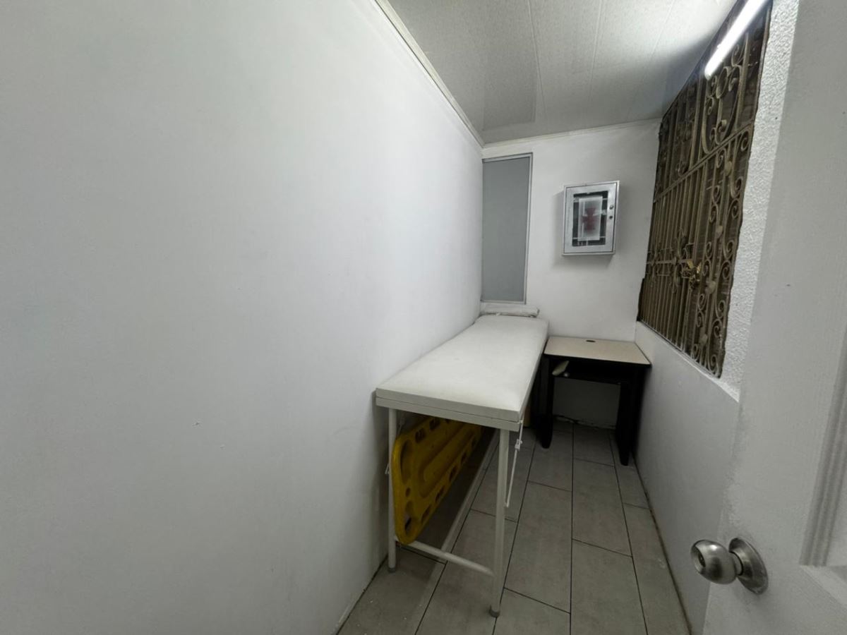 Casa en Arriendo - Bogota, CAMPÍN 5894