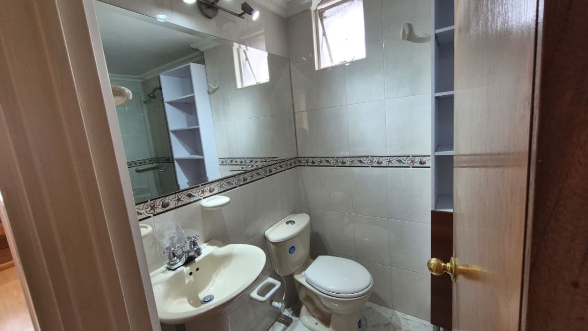 Apartamento en Arriendo - Bogota, CEDRITOS 608