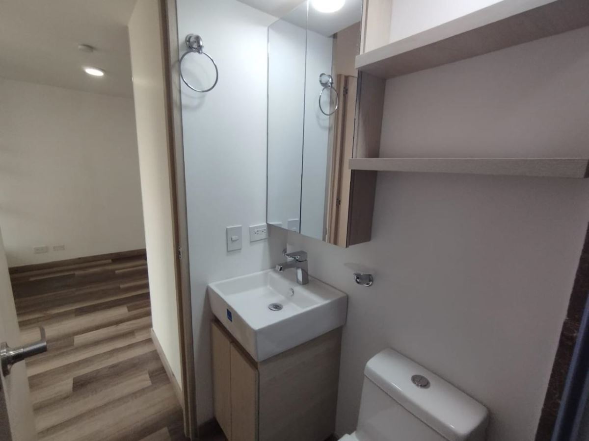 Apartamento en Arriendo - Bogota, EL REDIL 4550