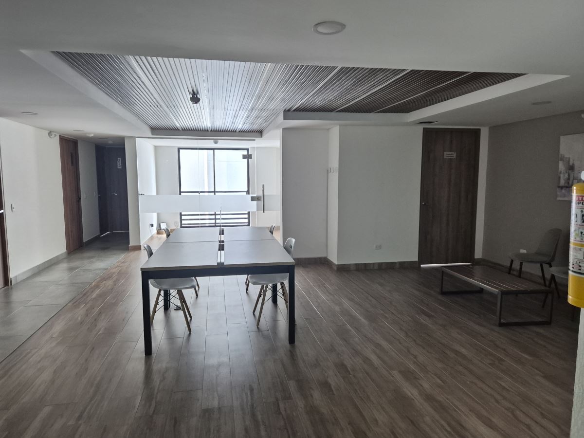 Apartamento en Arriendo - Bogota, CEDRITOS 4957
