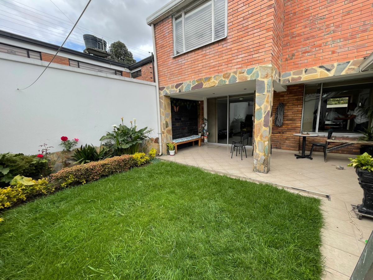 Casa en Venta - Bogota, LA ESMERALDA 5220