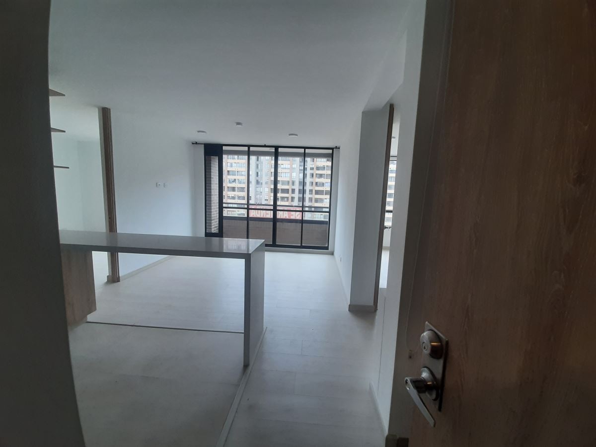 Apartamento en Arriendo - Bogota, MIRANDELA 6120