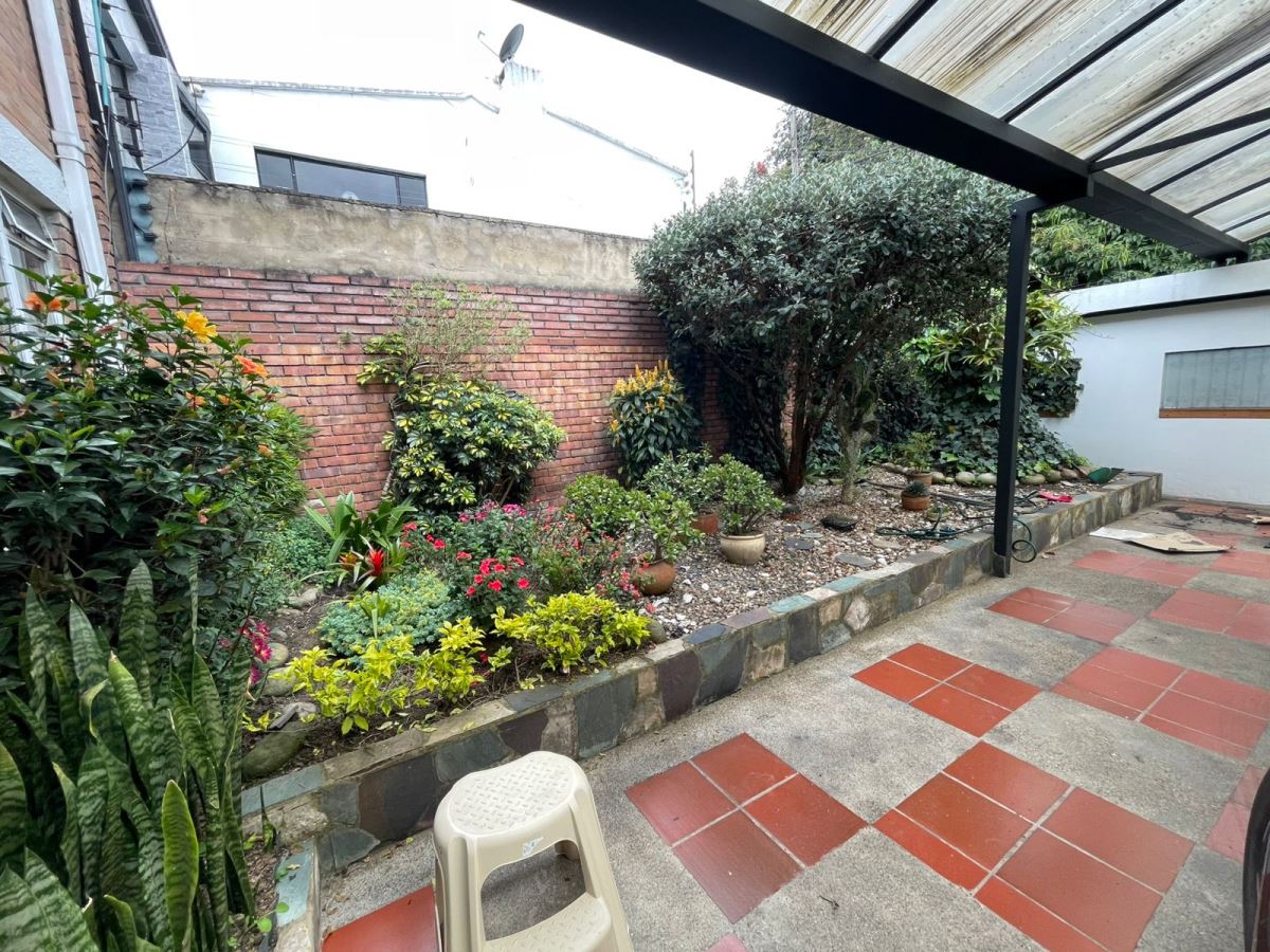 Casa en Venta - Bogota, LA ESMERALDA 5220