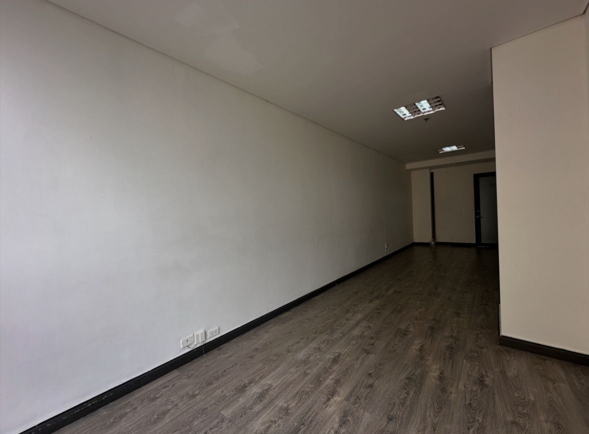 Oficina en Arriendo - Bogota, QUINTA PAREDES 960