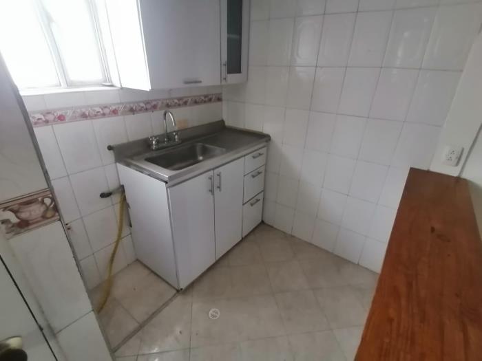 Casa en Venta - Bogota, LOMBARDIA 2000