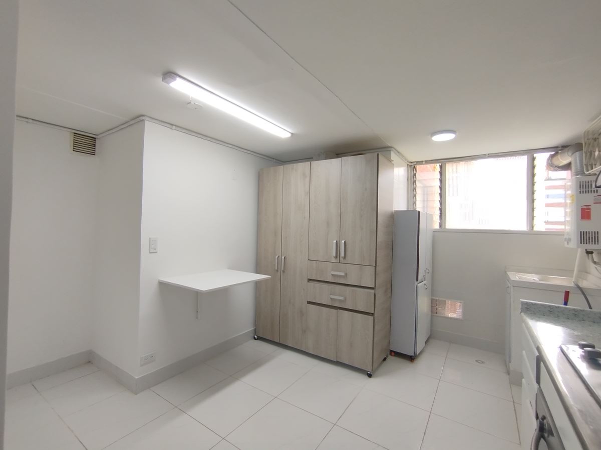 Apartamento en Arriendo - Bogota, LA COLINA CAMPESTRE 4665