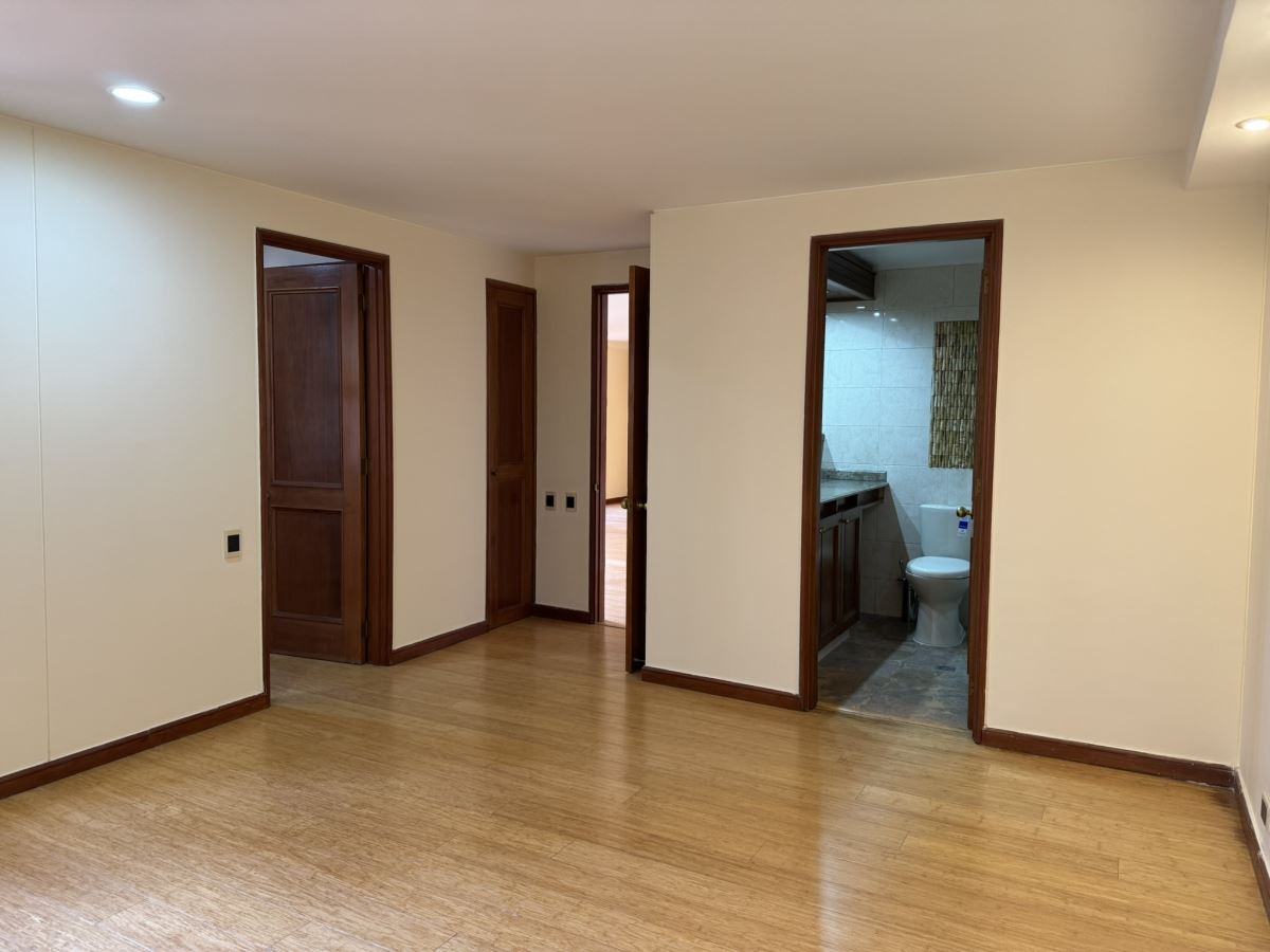 Apartamento en Arriendo - Bogota, SAMPER 4458