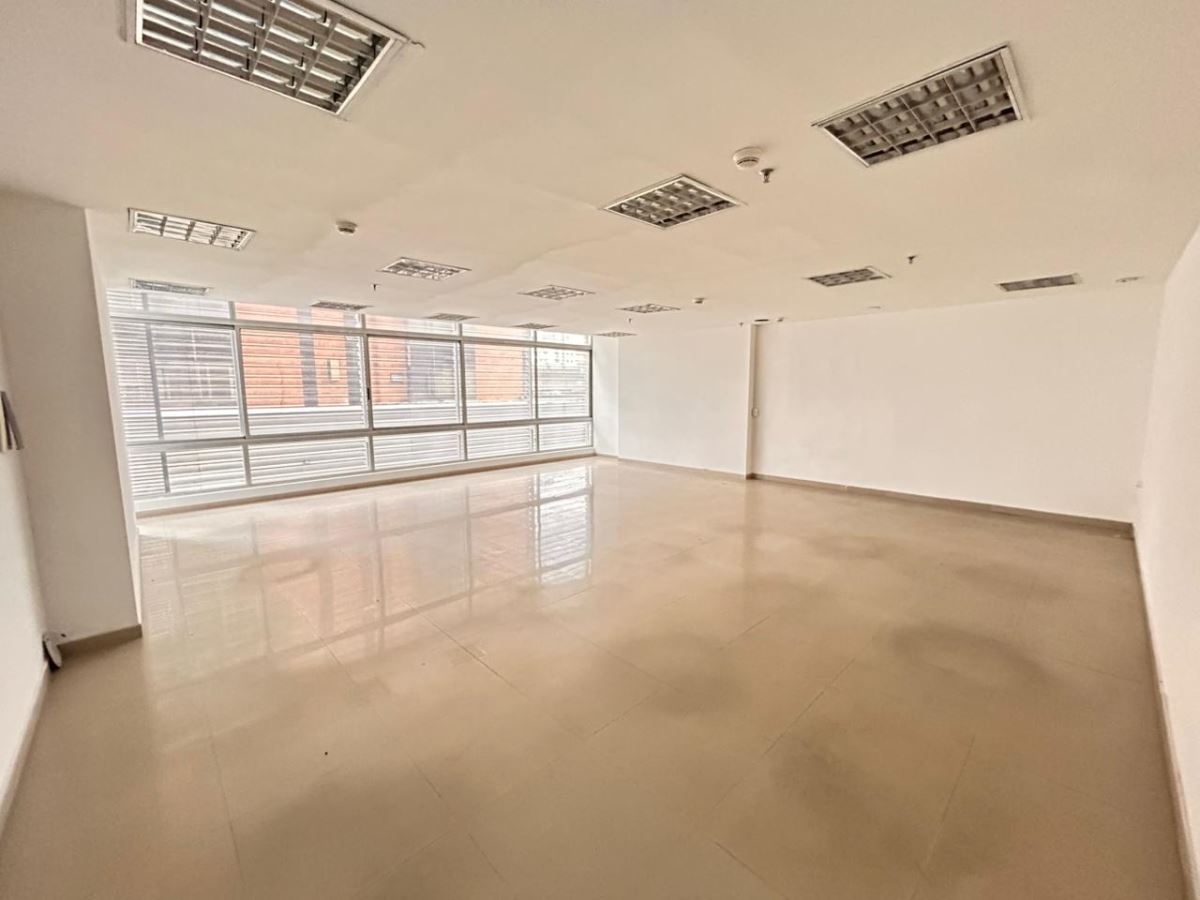 Oficina en Arriendo - Bogota, CHICÓ NORTE 5989