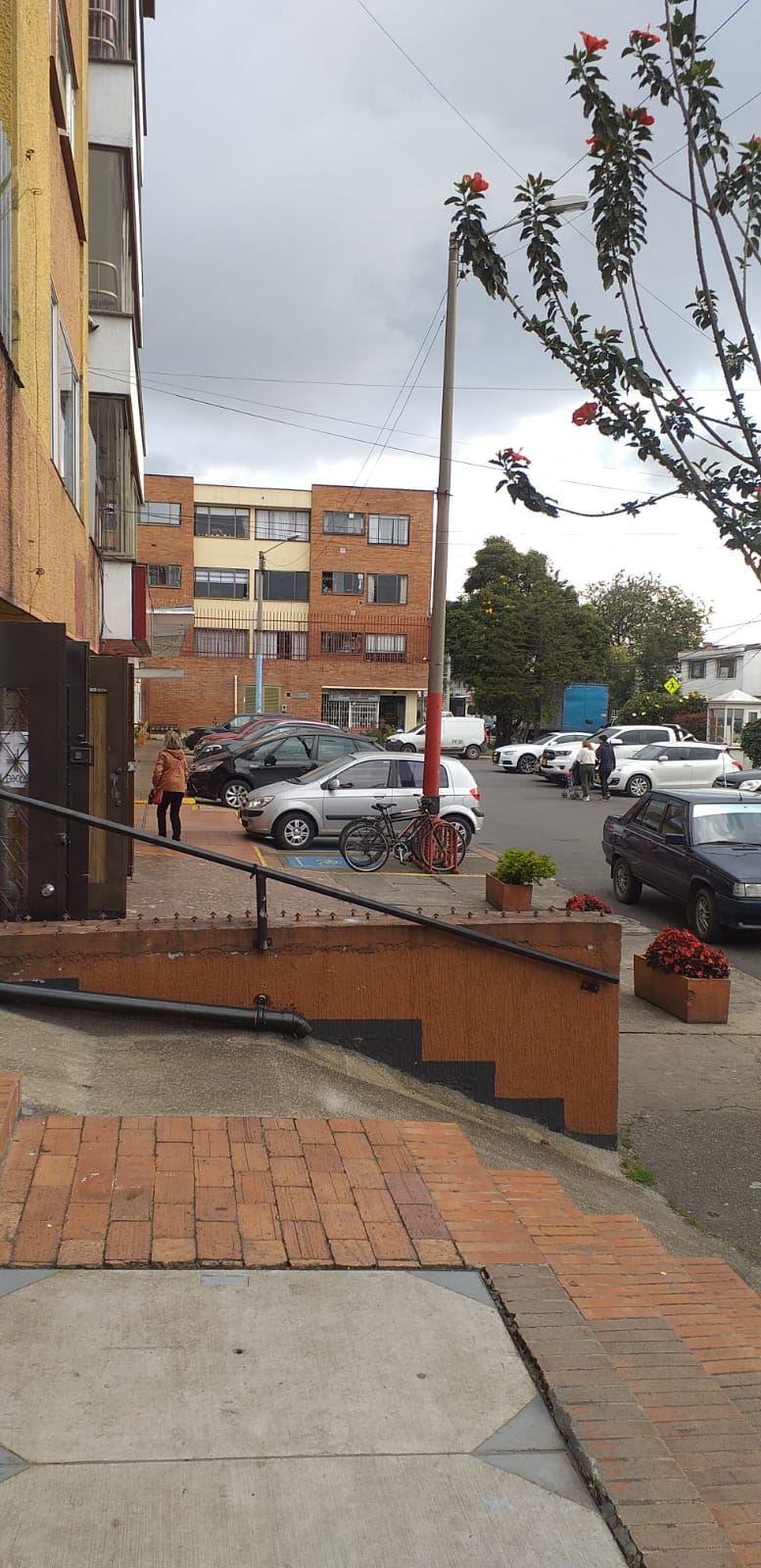 Local en Arriendo - Bogota, LOS ANDES 6370