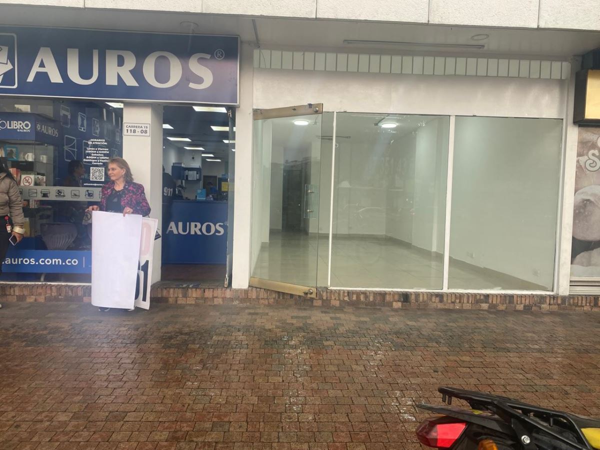 Local en Arriendo - Bogota, SANTA BÁRBARA CENTRAL 3850