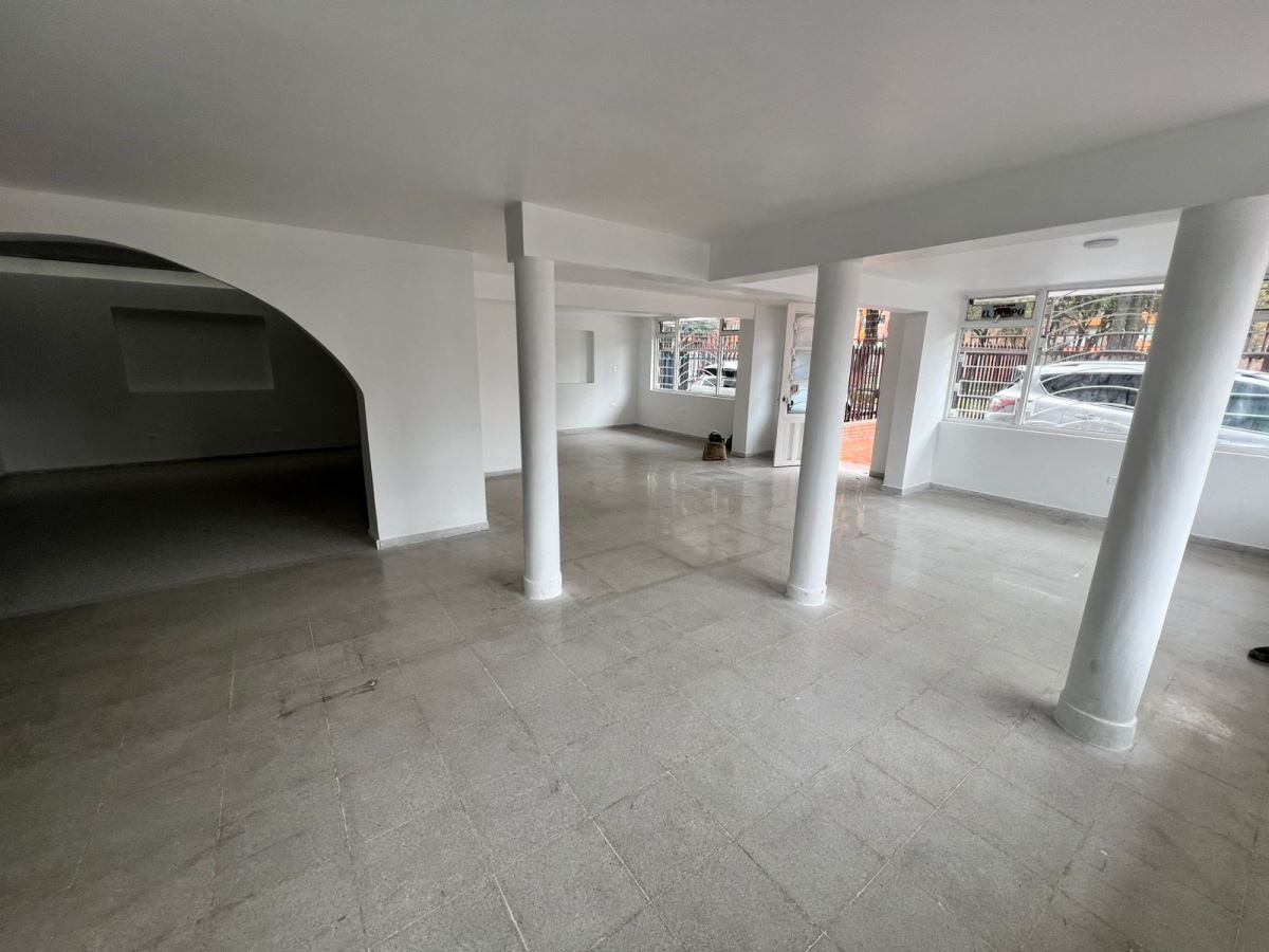 Local en Arriendo - Bogota, CIUDAD SALITRE NOR-ORIENTAL 4752