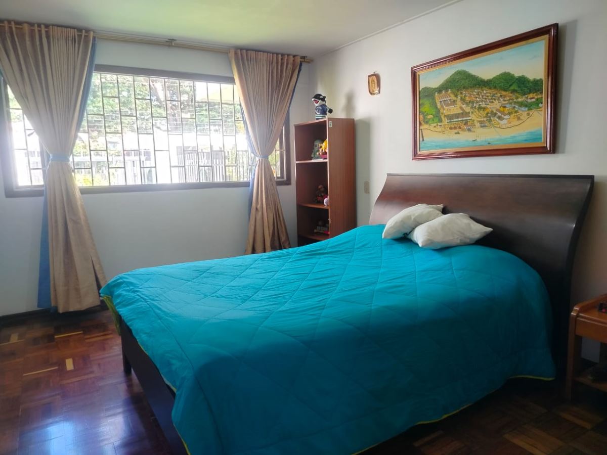 Casa en Venta - Bogota, NUEVA AUTOPISTA 4720