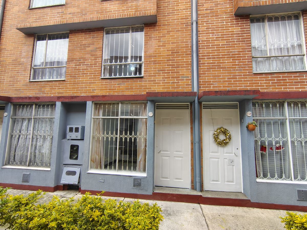 Casa en Venta - Bogota, VILLA ALSACIA 5784