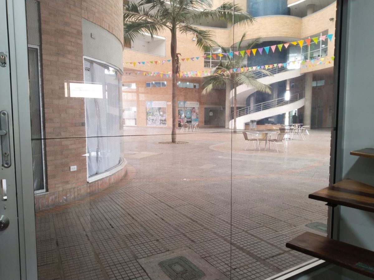 Local en Venta - Cota, COTA 4534