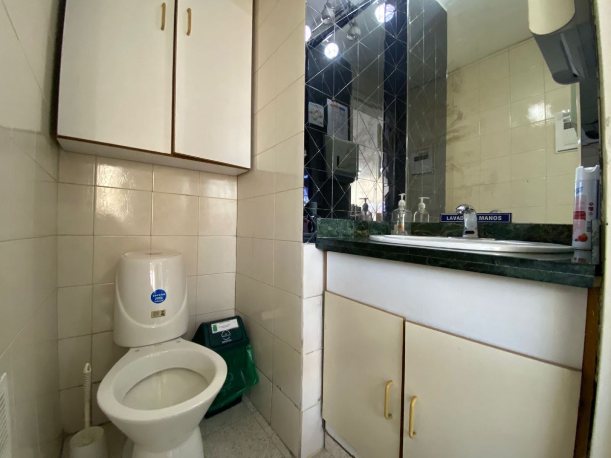 Oficina en Arriendo - Bogota, LAGO GAITÁN 5039