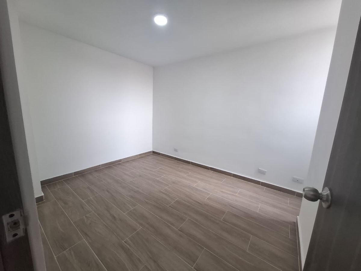 Apartamento en Arriendo - Bogota, LOS LAURELES 4739