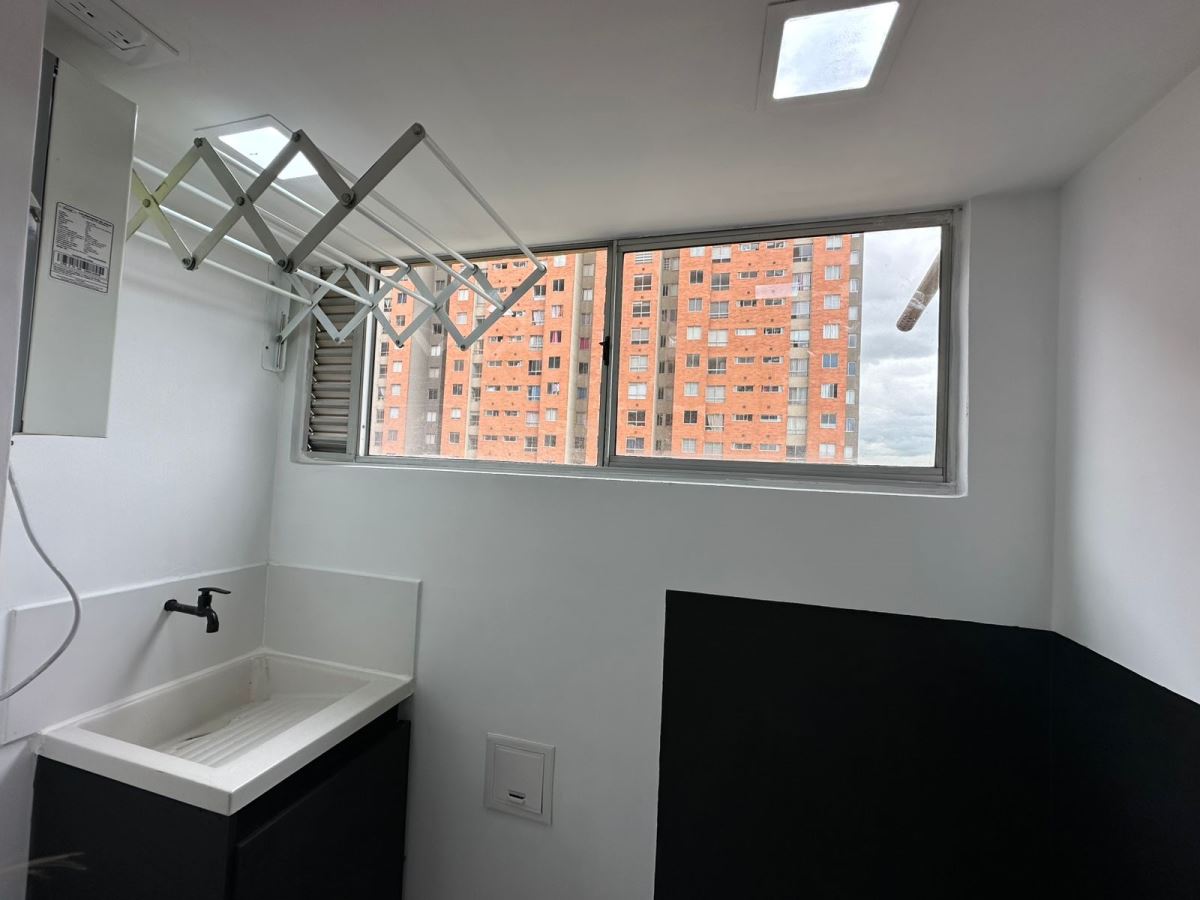Apartamento en Arriendo - Bogota, CASTILLA 4893