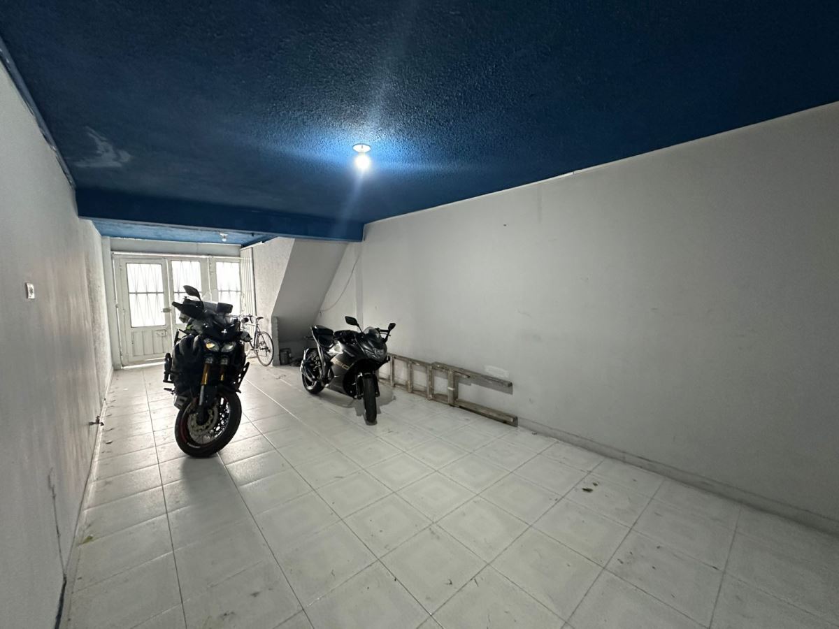 Casa en Arriendo - Bogota, VILLA ALSACIA 5347