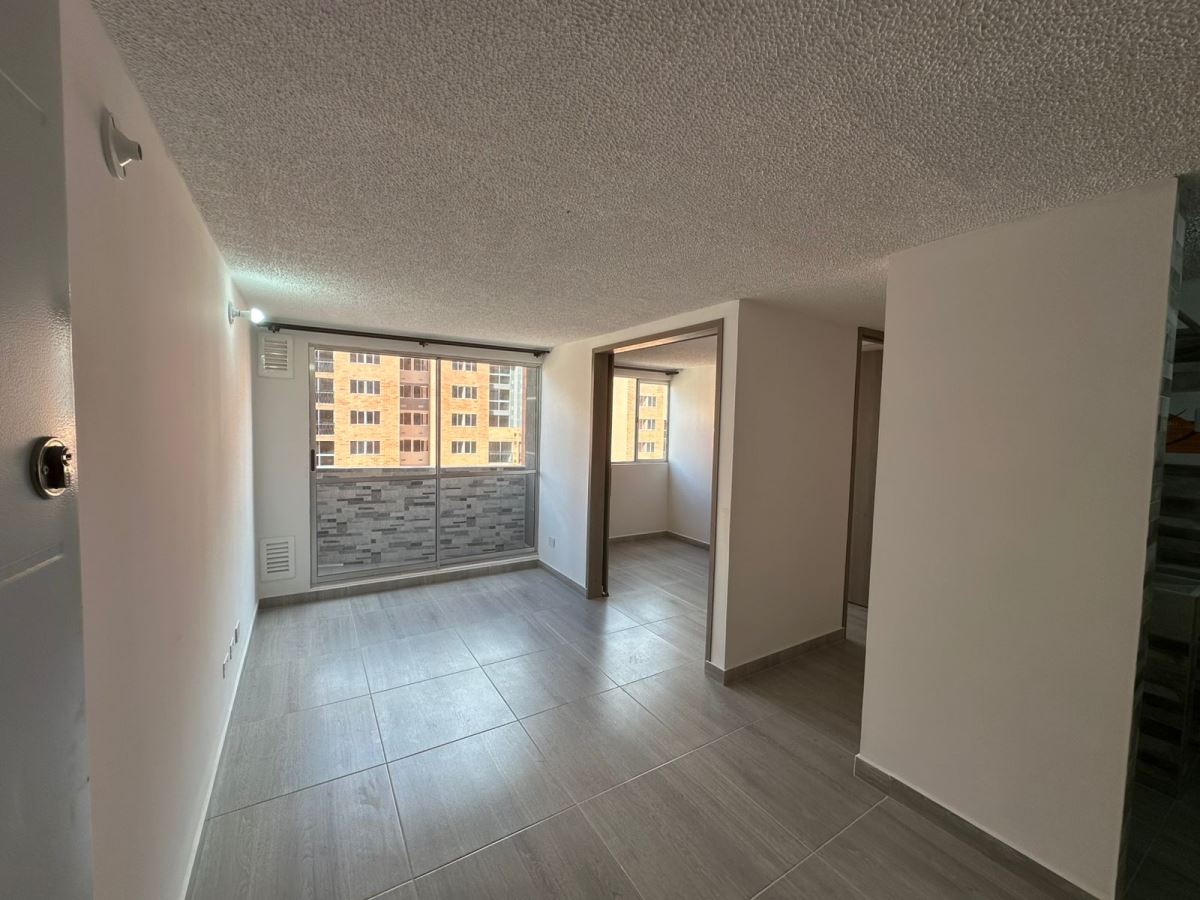 Apartamento en Arriendo - Bogota, LAS BRISAS 4961