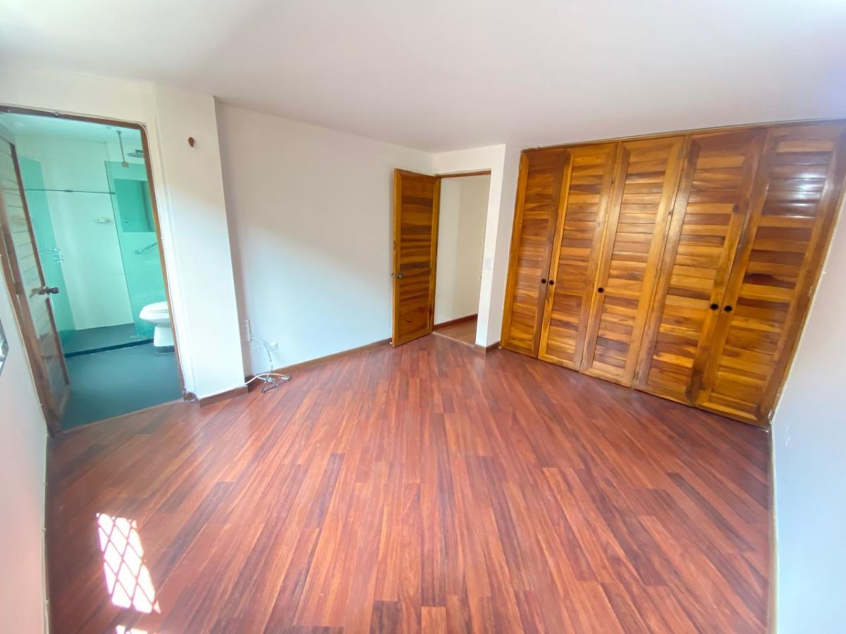 Apartamento en Arriendo - Bogota, CEDRITOS 4516