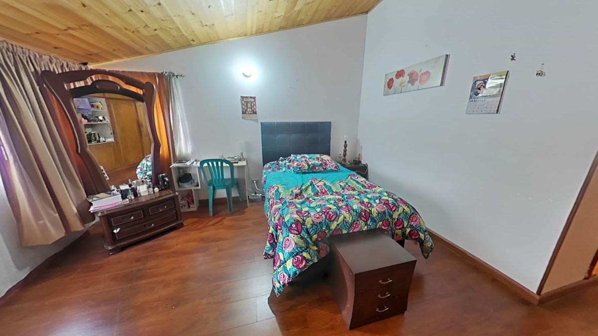Casa en Venta - Bogota, NIZA 4438