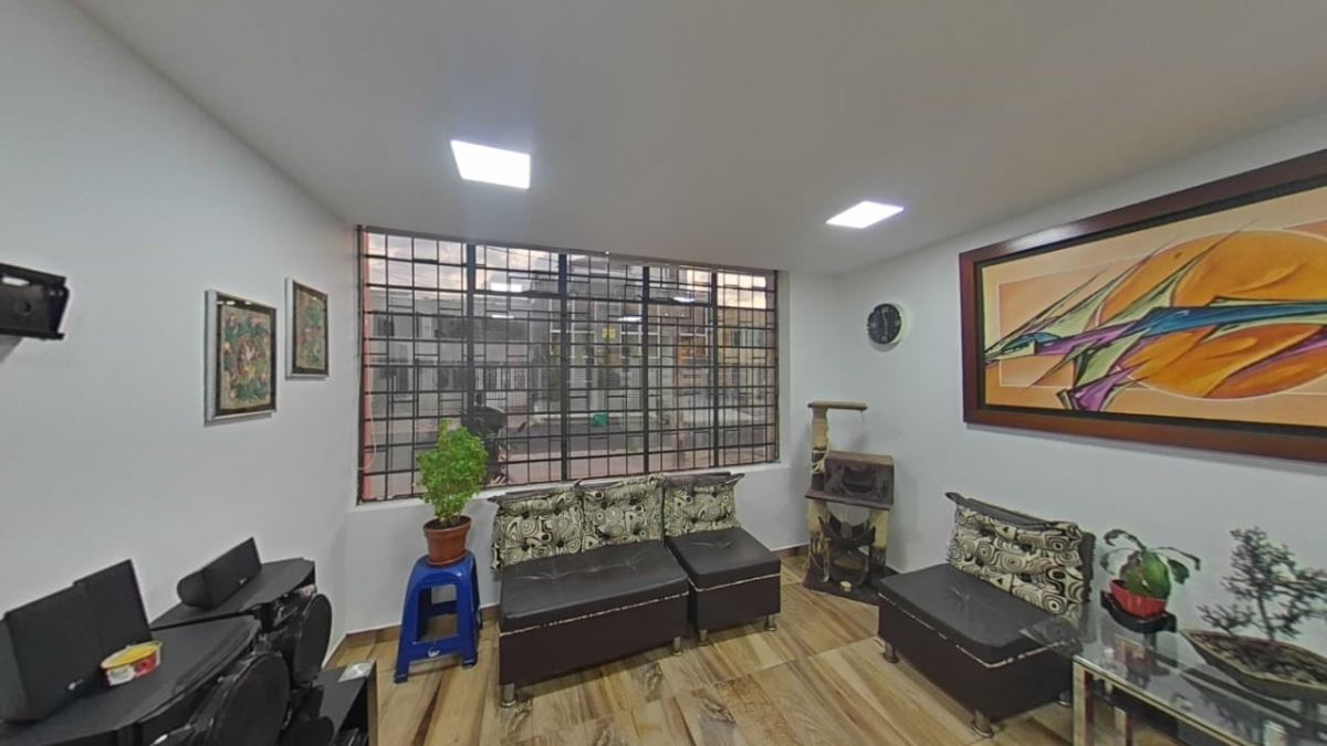 Casa en Venta - Bogota, SAN LUIS 2940