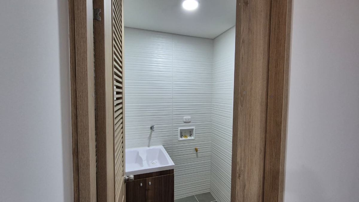Apartamento en Arriendo - Bogota, ALAMEDA 170 6174
